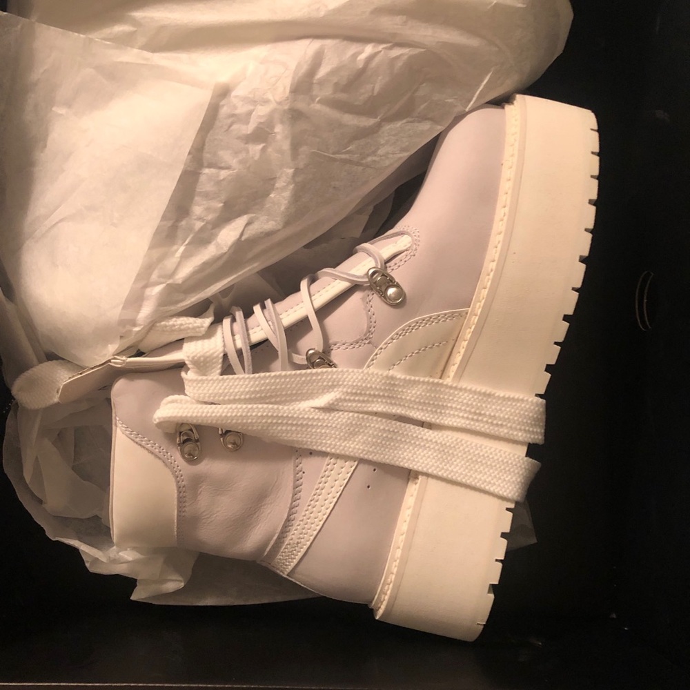 Puma Fenty Rihanna SB white platform boot UK 39